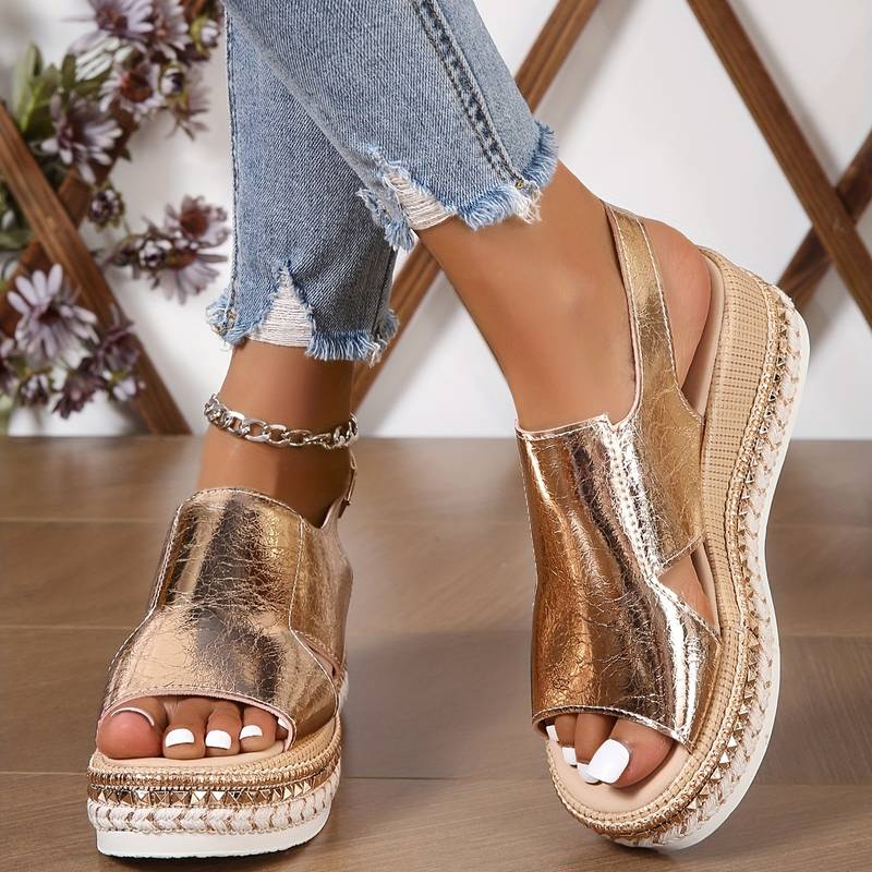 Teana | Parlak Platform Sandaletler