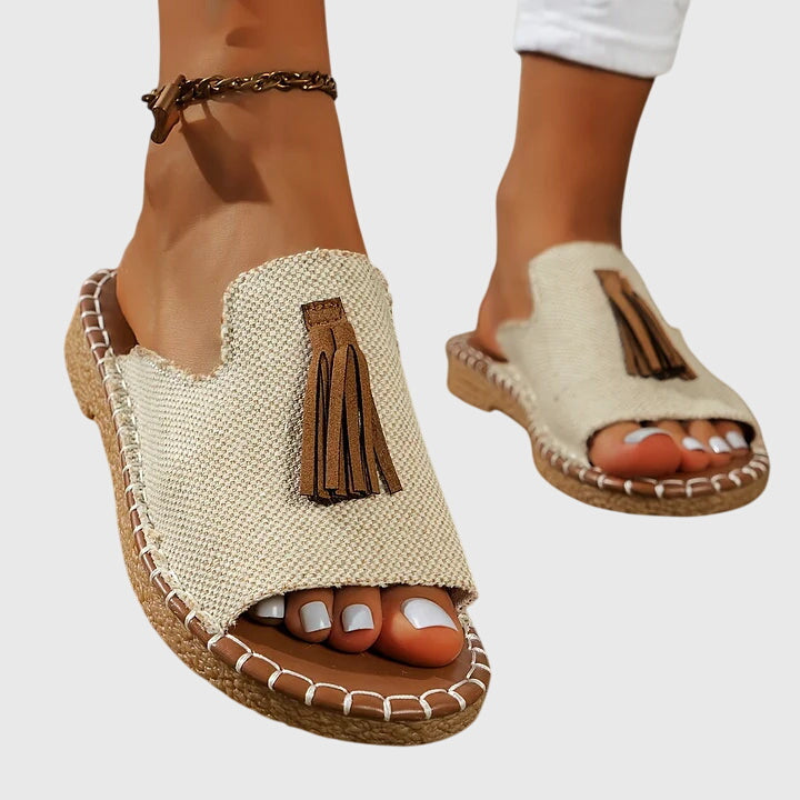 Lorraine | Boho-Tüylü Sandaletler